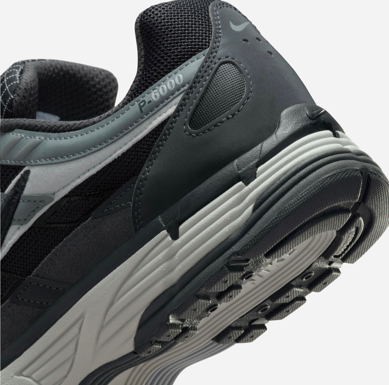 Nike P-6000 'Anthracite Smoke Grey'