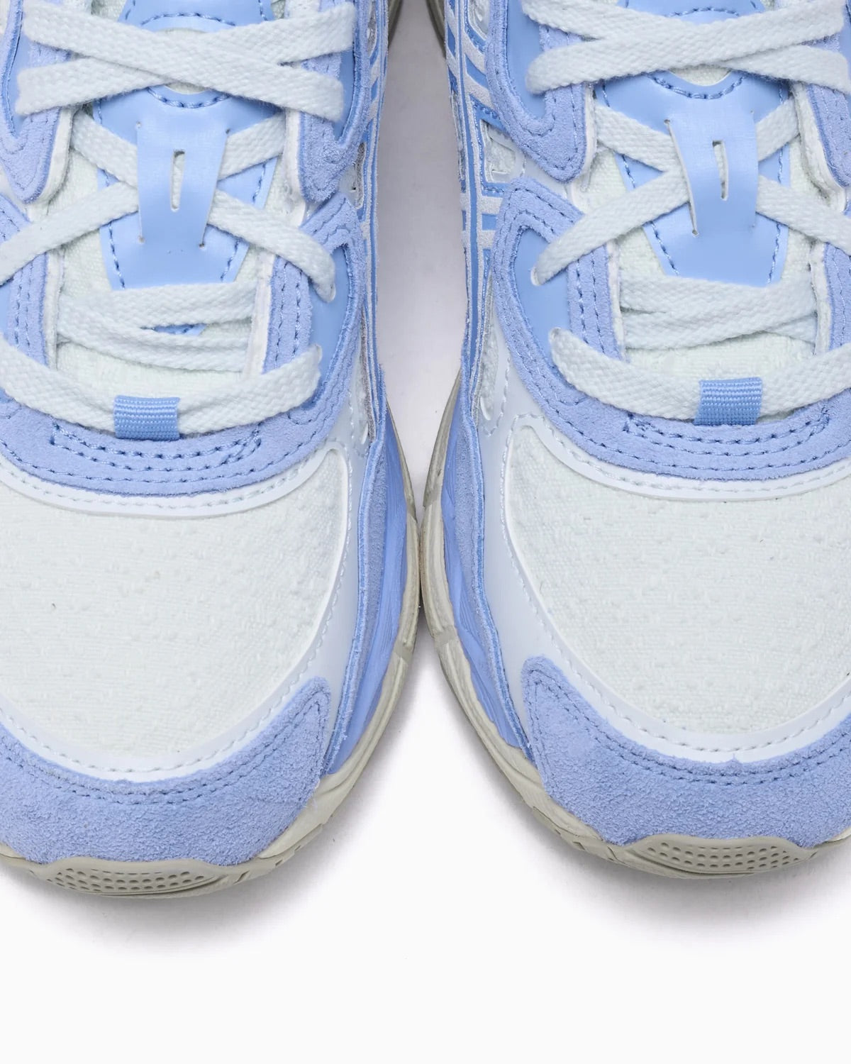 Asics GEL-NYC Airy Blue Stone Wash 1203A826-400 detail