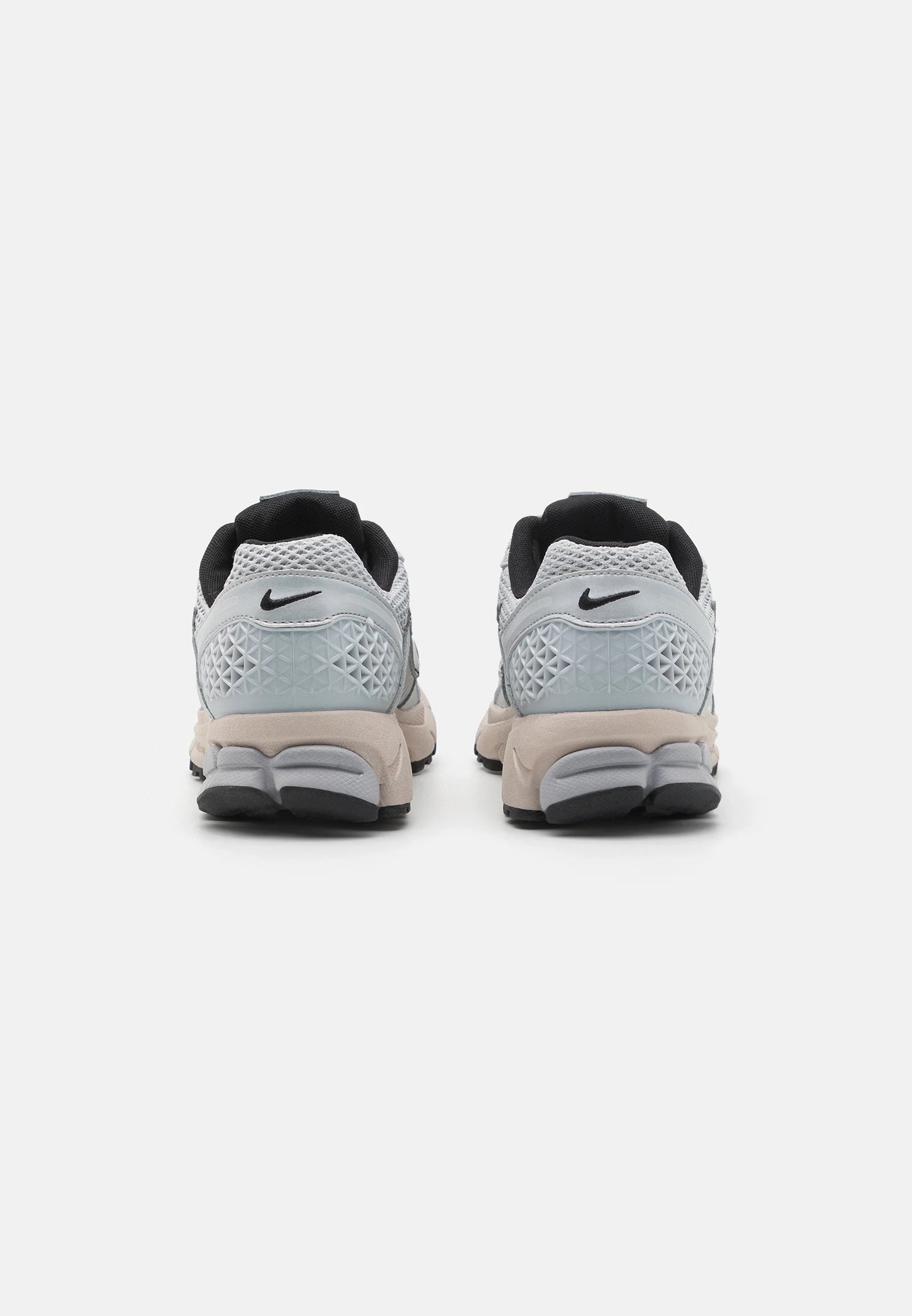 Nike Zoom Vomero 5 'Pure Platinum'