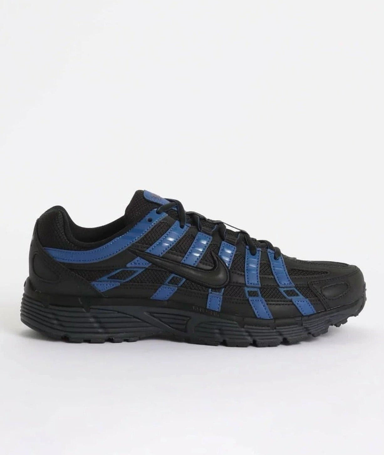 Nike P-6000 SE Court Blue Black – HV6904-401 zijaanzicht