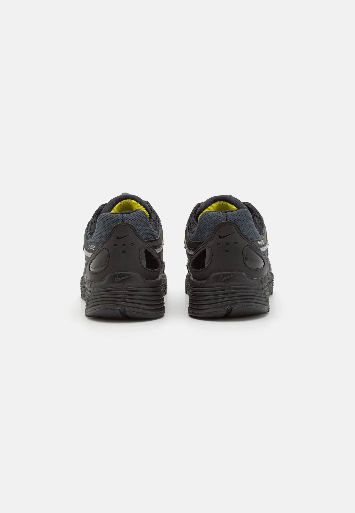 Nike P-6000 Anthracite High Voltage achterzijde – FV0943-001