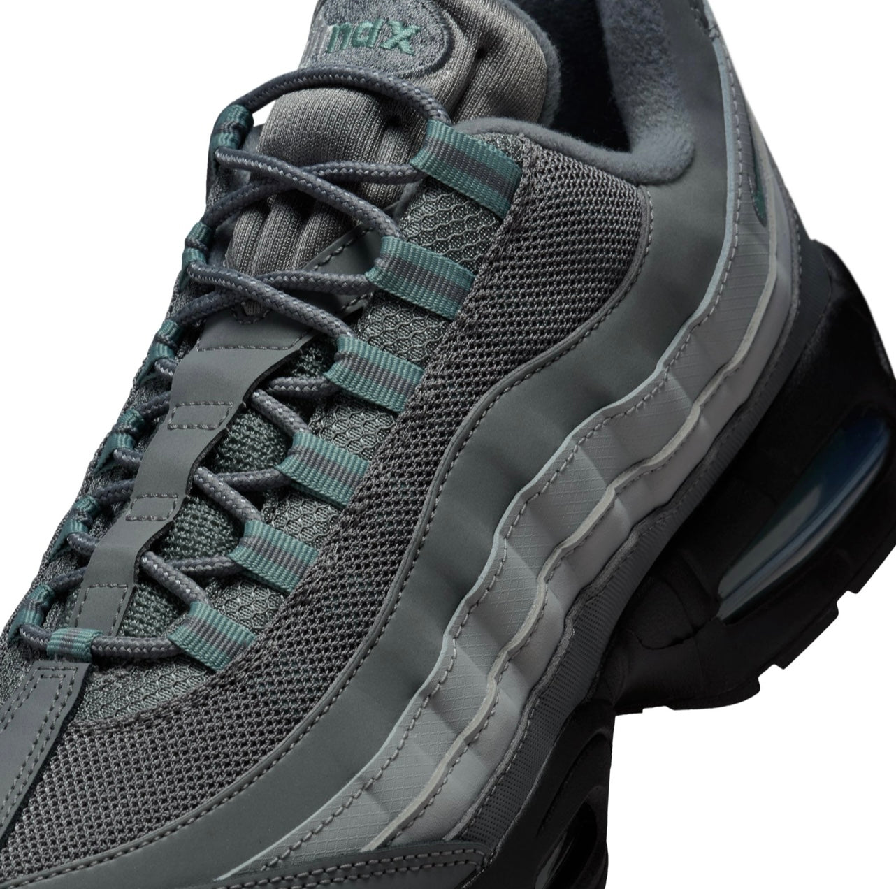 Nike Air Max 95 Big Bubble Smoke Grey Cannon IM5987-084 detail