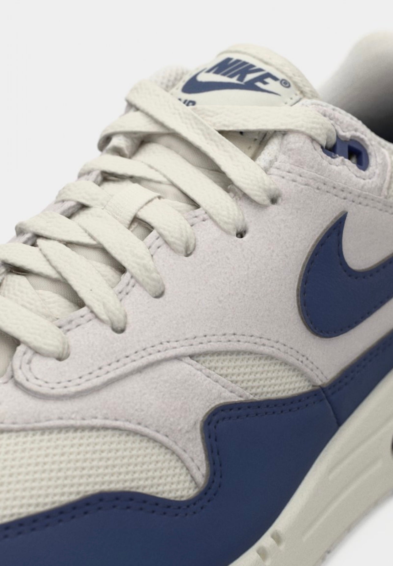Nike Air Max 1 Essential Sanded Purple FZ5808-017 detail