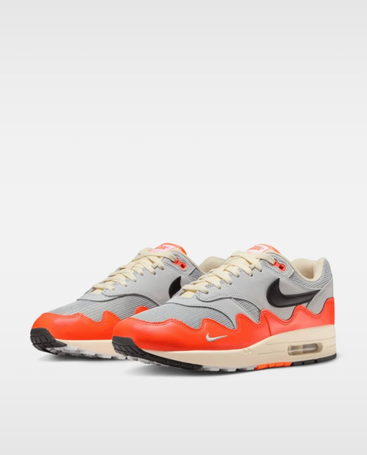 Patta x Nike Air Max 1 Hyper Crimson Black Pure Platinum II7055-800 voorkant