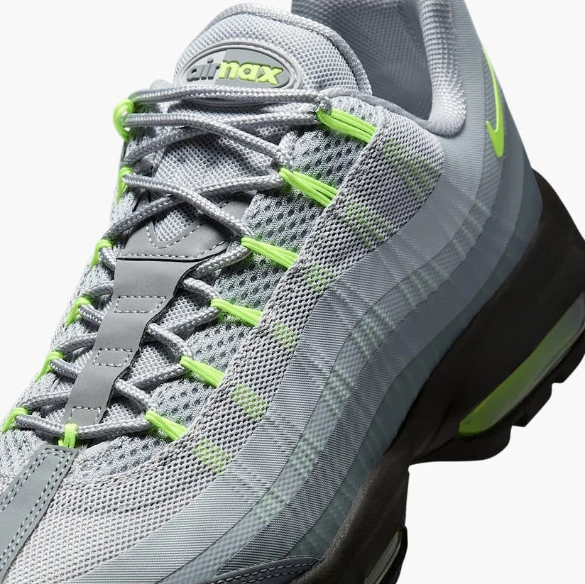 Nike Air Max 95 Ultra Neon IB7681-012 detail