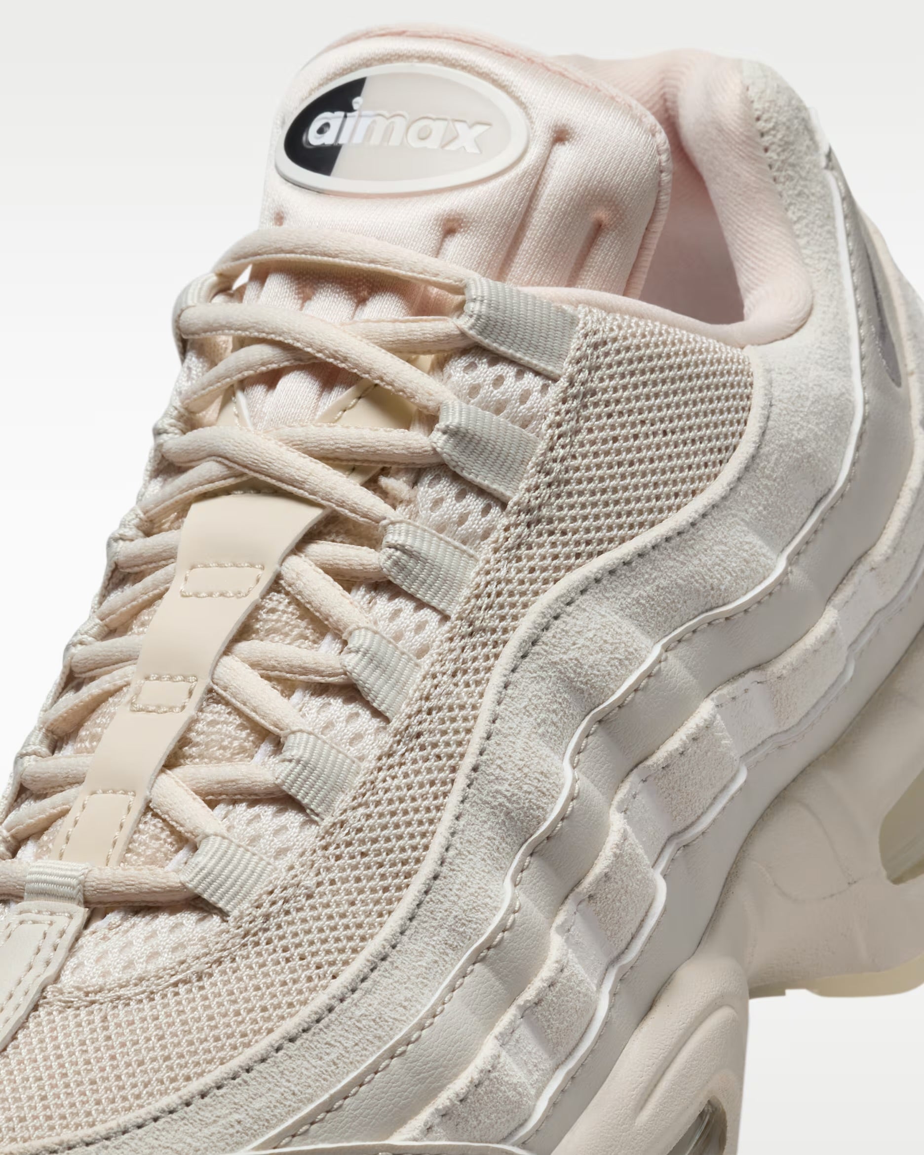 Nike Air Max 95 OG Big Bubble Soft Pearl IB6396-101 details